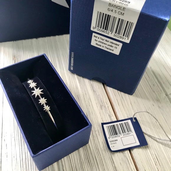 Swarovski Jewelry - Swarovski Fizzy Bangle